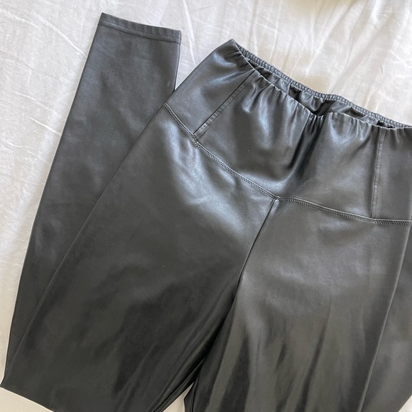 BLACK Wilfred Free leggings - Picture 4 of 4